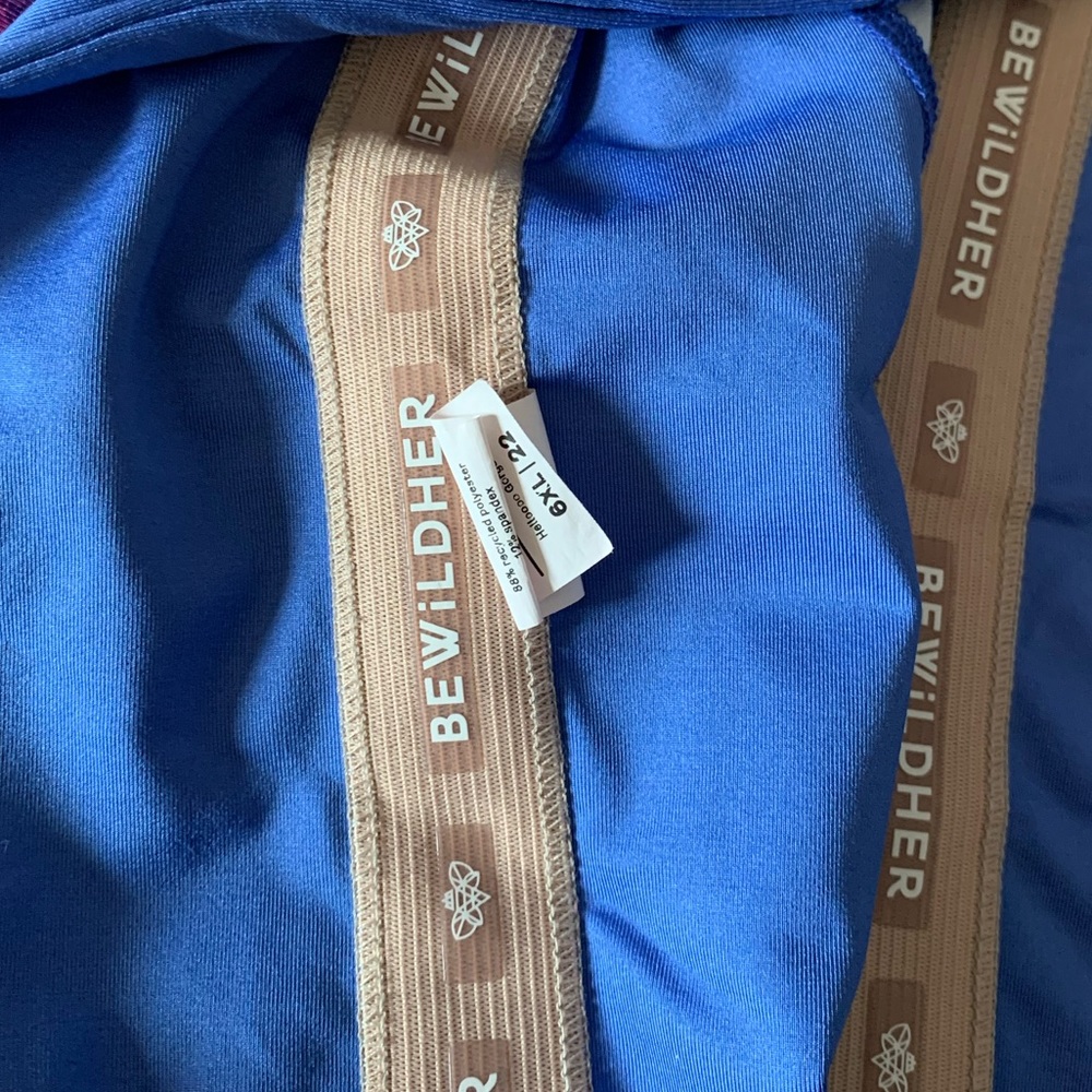 Euc Active Capris - image 7